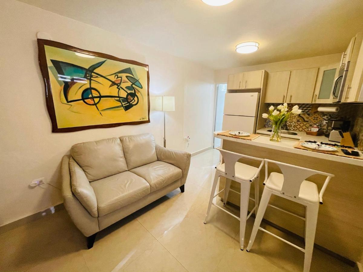 Compact Haven With Private Entrance And Free Parking And Laundry Apartamento Ponce Exterior foto