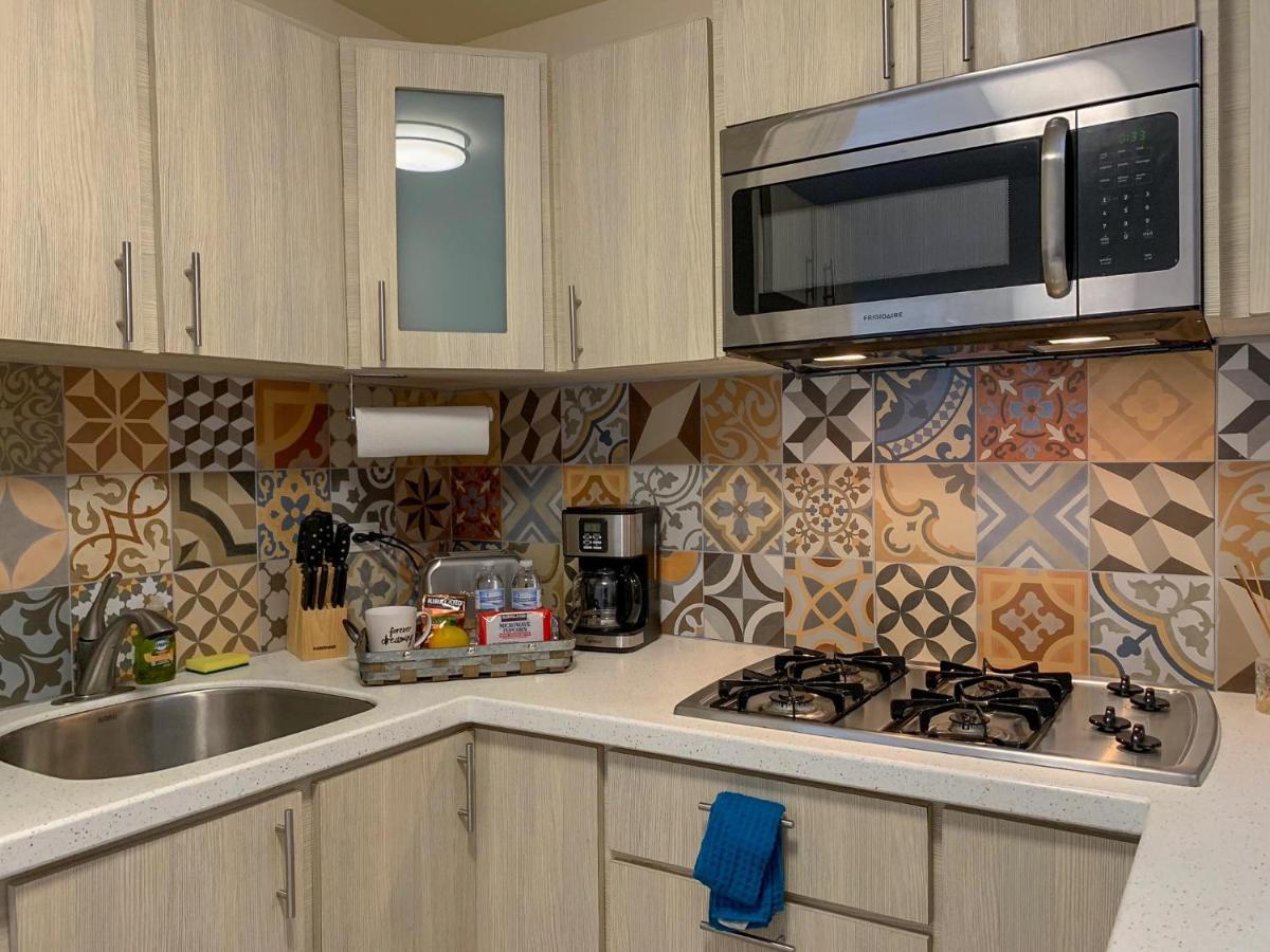 Compact Haven With Private Entrance And Free Parking And Laundry Apartamento Ponce Exterior foto